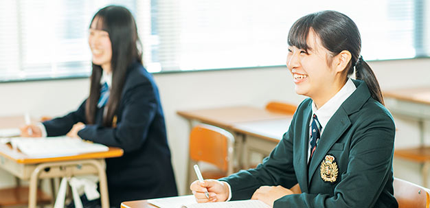 無料体験授業を受けている生徒